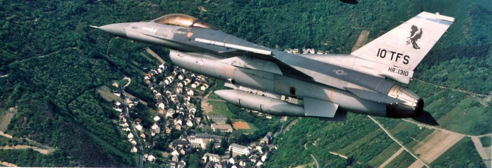 A 10TFS Viper banking over the Mosel — tail proudly displaying the squadron heraldry.