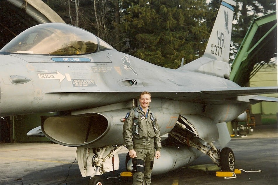 Author with HR-377 in the hangar at Hahn — early winter, 1989.
